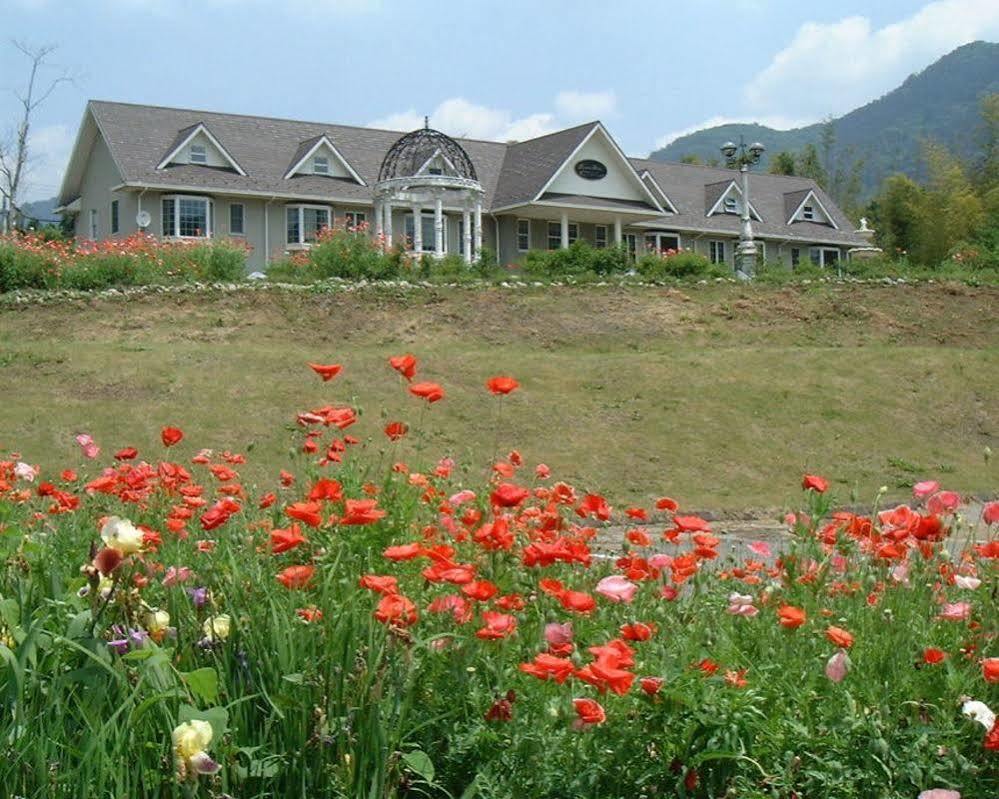 Condominium Square Hills Nikko Exterior foto